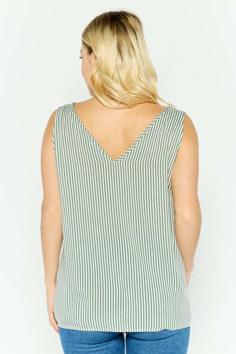 VERO MODA بلوزة نسائية بدون أكمام على شكل حرف V بخطوط، خضراء - Image 4