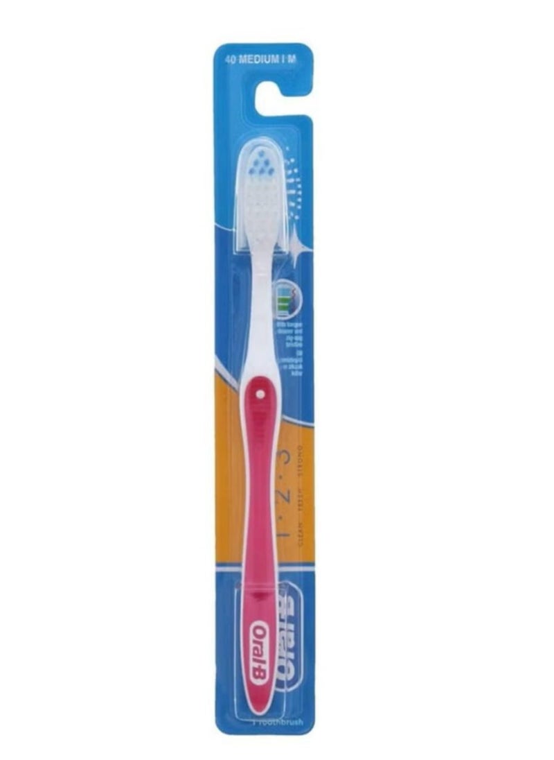 Oral-B Classic Brush 1.2.3 Medium with Cap 