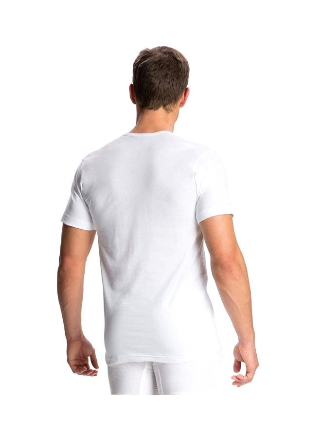 JOCKEY - سترة Jockey 8826 للرجال من القطن الممشط للغاية برقبة دائرية نصف كم مع خصائص Stay Fresh - Image 1