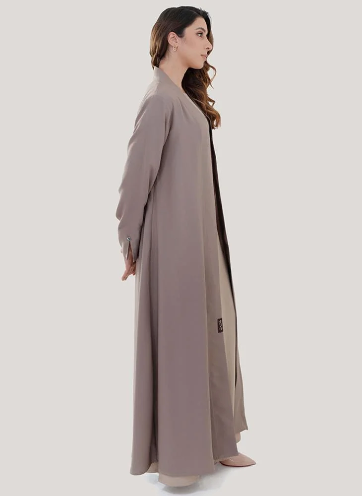 Nasab Art abaya with handmade buttons on sleeves
