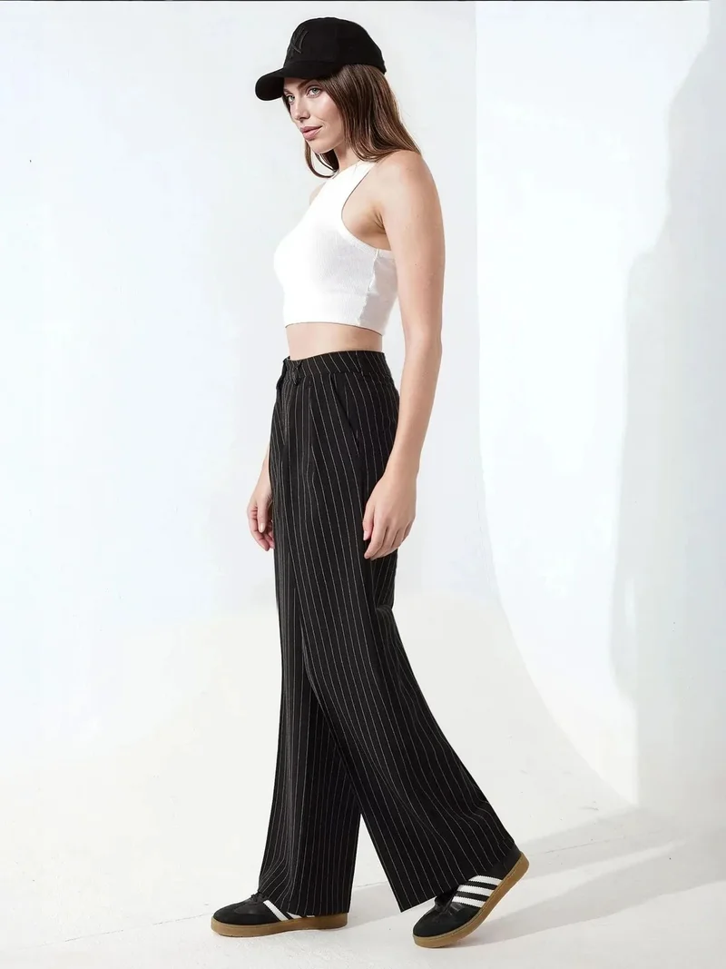 زوبعة بنطلون بالازو واسع مطوي مخطط