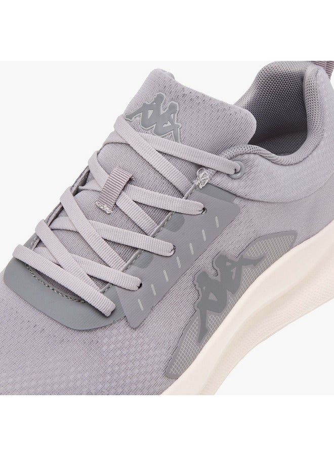 أحذية رياضية رجالية بتفاصيل شعار وإغلاق برباط