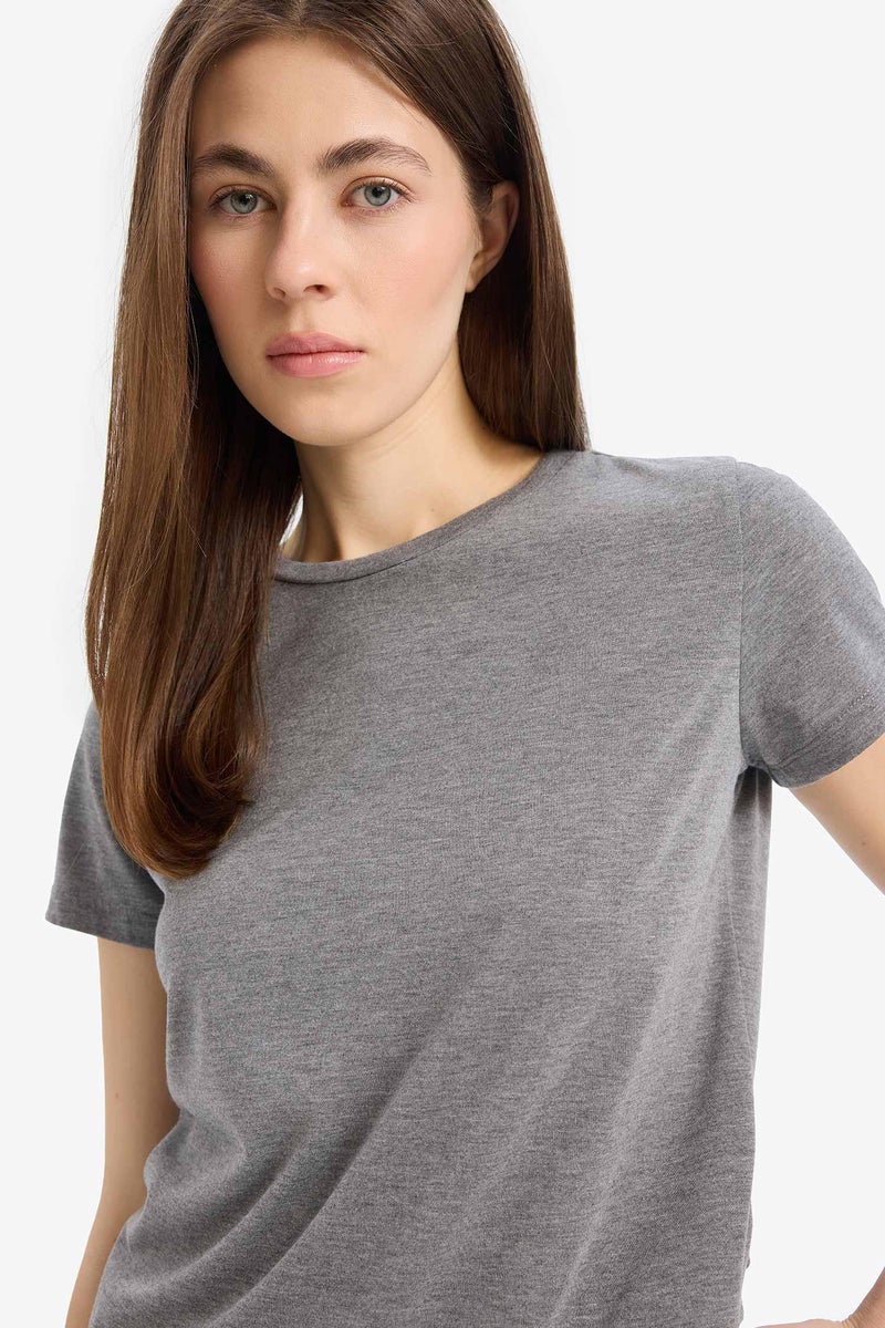 DeFacto Woman Regular Fit Basic 2 Piece Short Sleeve T-Shirt - Image 4