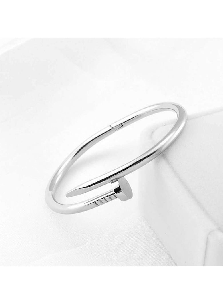 Silver Classic Fashion Studs Bracelet