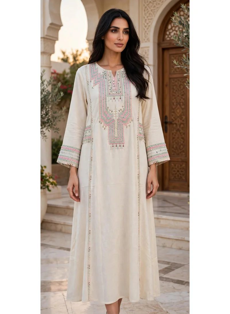 Geometric Embroidered Notch Neck Maxi Jalabiya