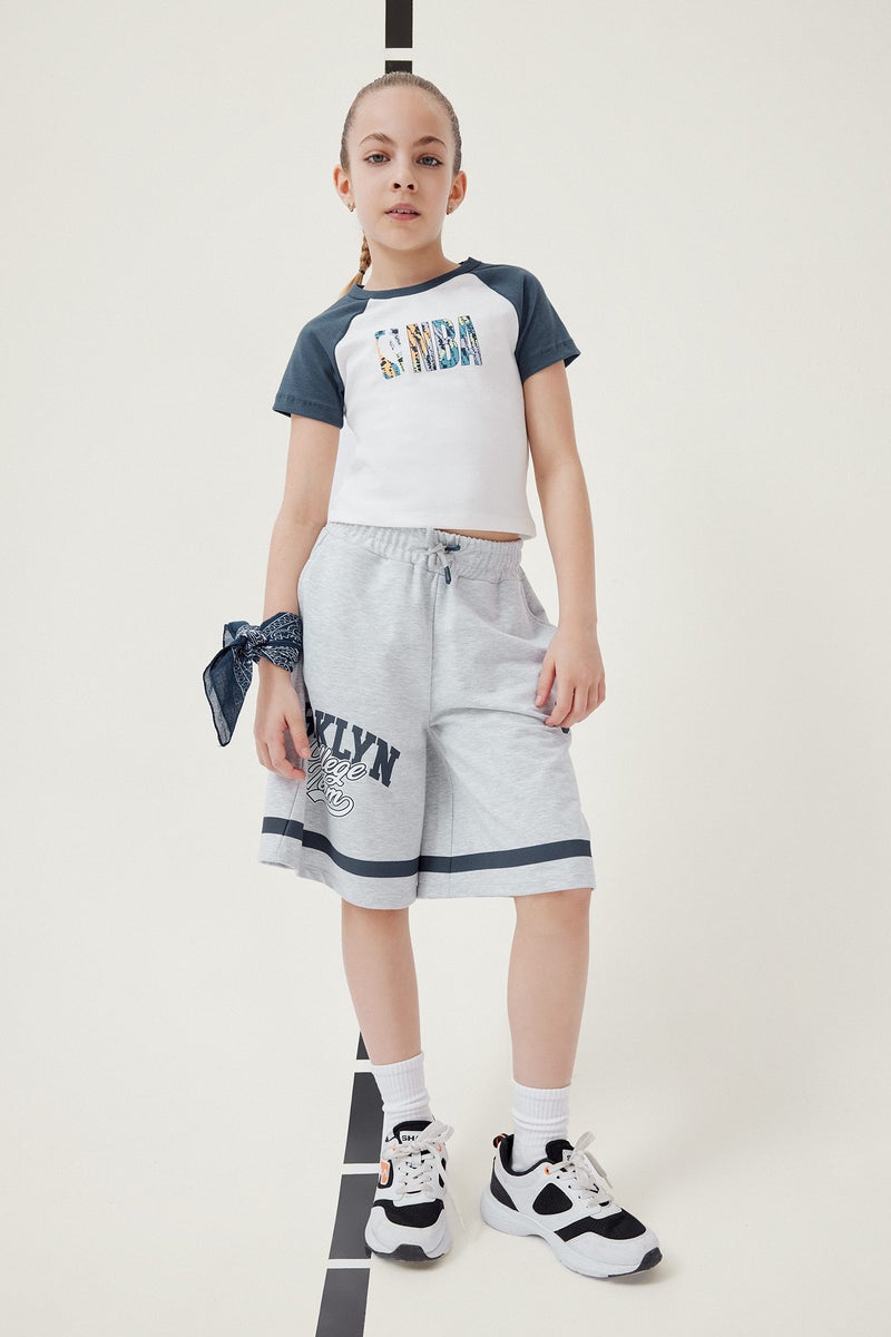 DeFacto Girl Slim Fit NBA Licensed Short Sleeve T Shirt  - Image 2