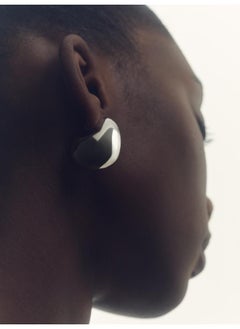 REISS Calla: Curve Scoop Earrings  - Image 5