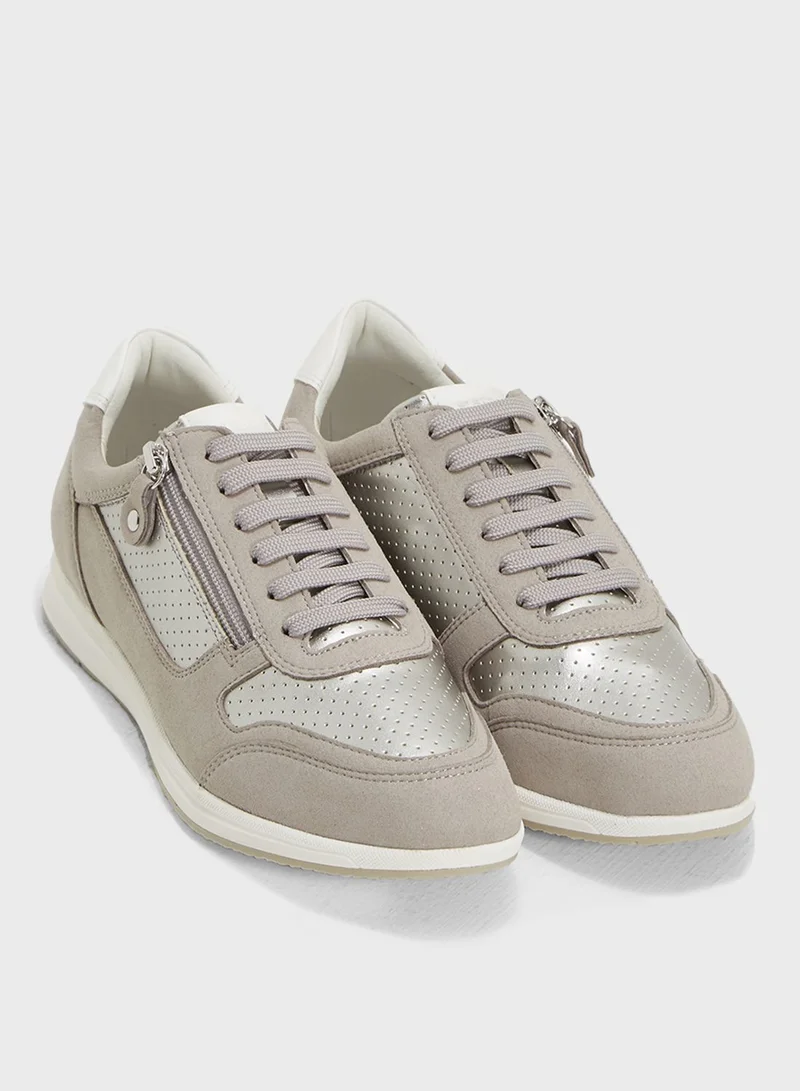 GEOX Avery Slip Ons