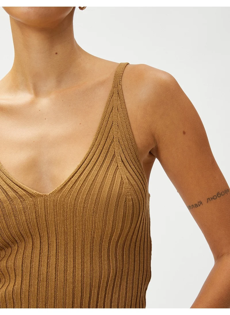كوتن Crop Knitted Undershirt Strap V Neck