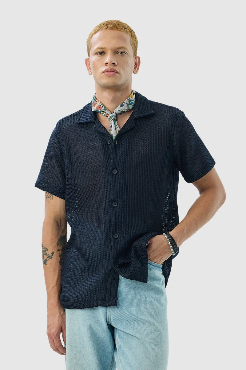 سنيتش قميص كروشيه بقصة صندوقية بلون كحلي