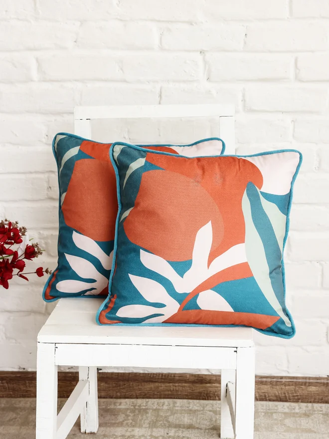 sanskrutihomes sanskrutihomes Floral Velvet Cushion Cover - 45x45cm