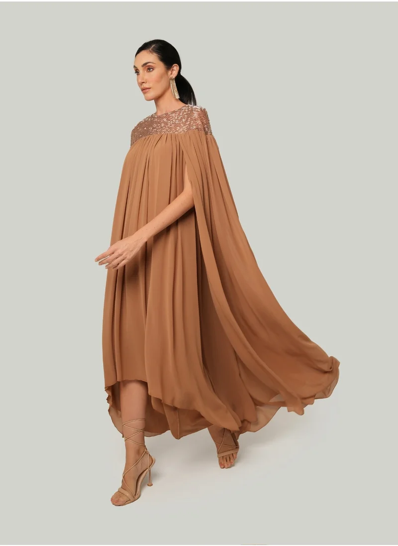 تشيس Huda Kaftan