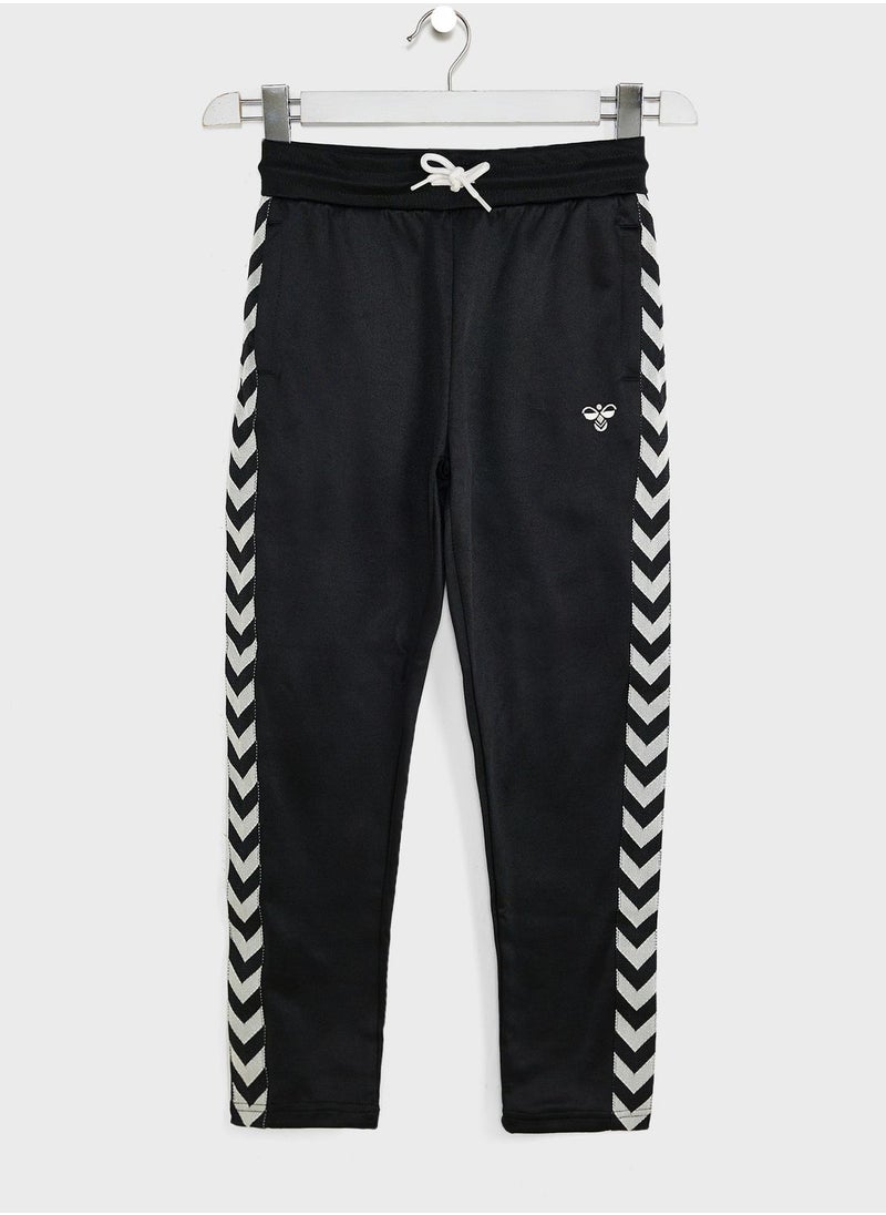 Kids Kick Logo Sweatpants - pzsku/Z21638CBD875DAE4543BCZ/45/_/1699004434/b1de6b6c-3688-4ca6-8558-88ff7b34dcc8