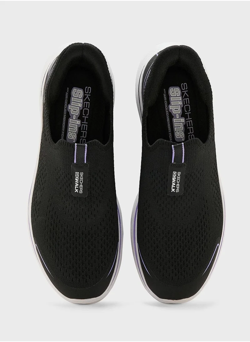 SKECHERS Go Walk 7