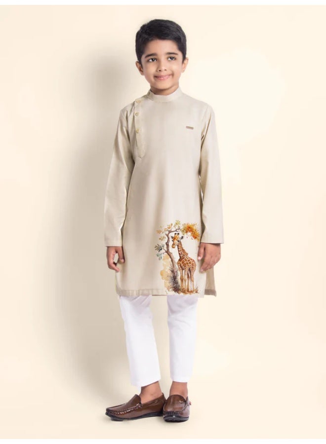 ديفويلر Boys Beige Cotton Kurta with Printed Design - Image 2
