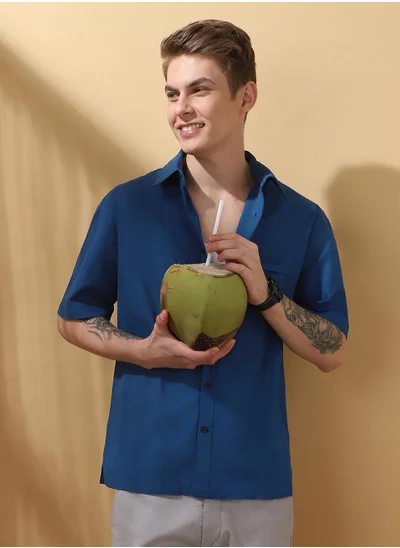 دينيس لينغو Teal blue Relaxed fit Shirts Textured design crafted from 100% Cotton featuring Half Sleeve with Button closure.
