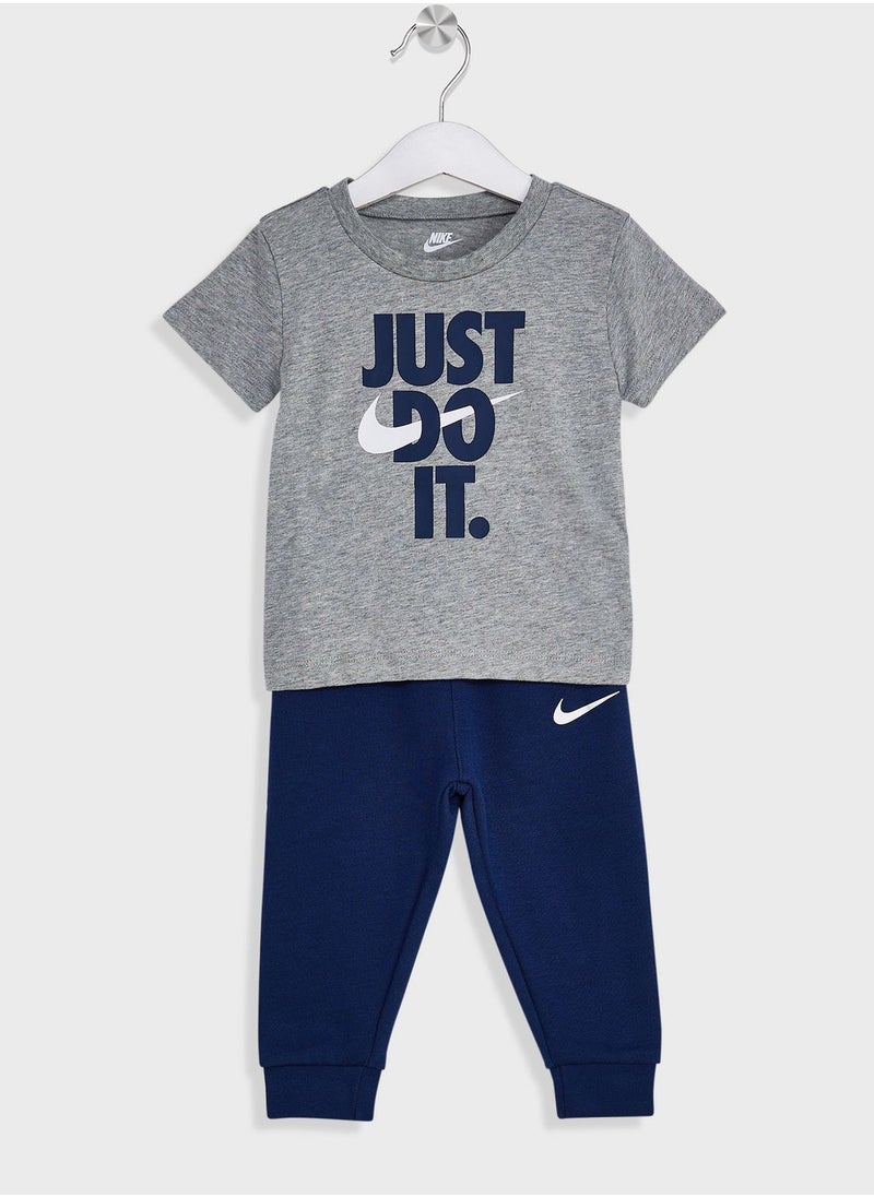Nike - Kids Jdi T-Shirt Pants Set - Image 1