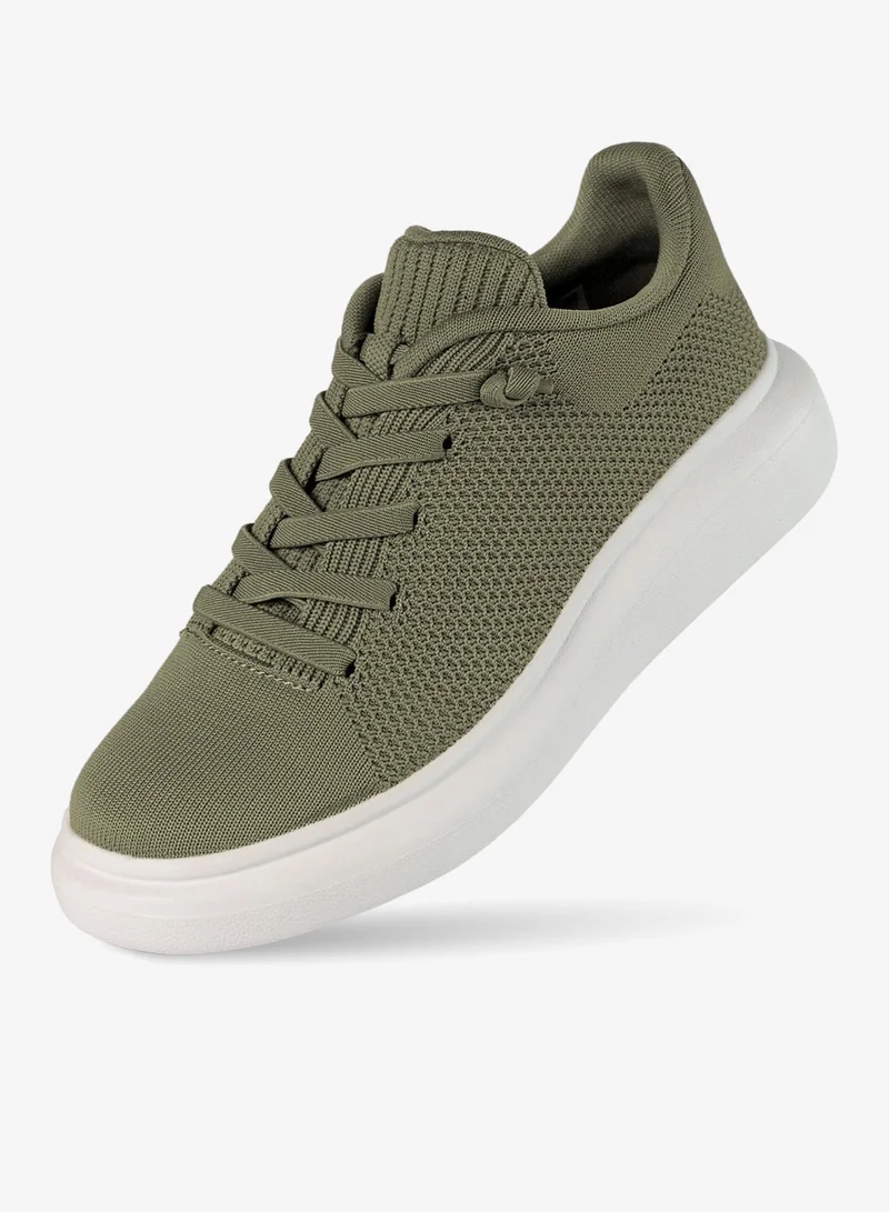 DUOZOULU CO Classic Wool Platform Sneaker