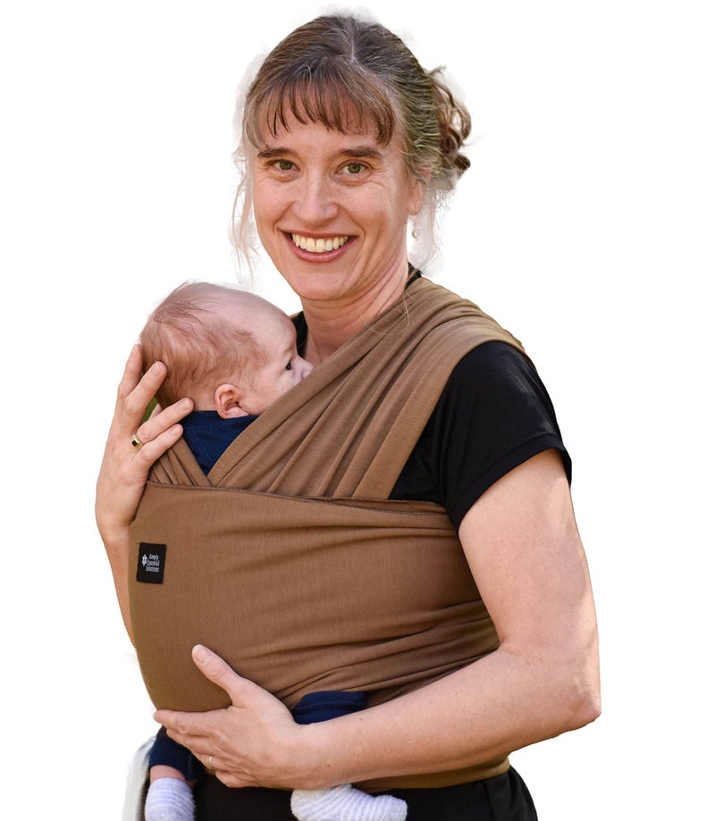 Simply Essential Solutions حمالة أطفال ناعمة ومرنة، قماش قطن، حمالة أطفال، غطاء للرضاعة للاستخدام مع حديثي الولادة - الأطفال الصغار: توزع الوزن بالتساوي لراحة أكبر أثناء الحمل (بني) - Image 2