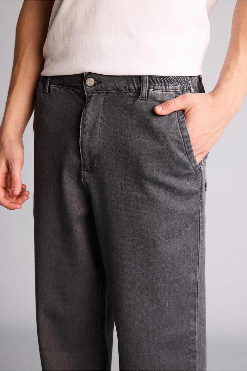 DeFacto Grey Man Soft Textured Wide Leg Jeans Casual - Image 4