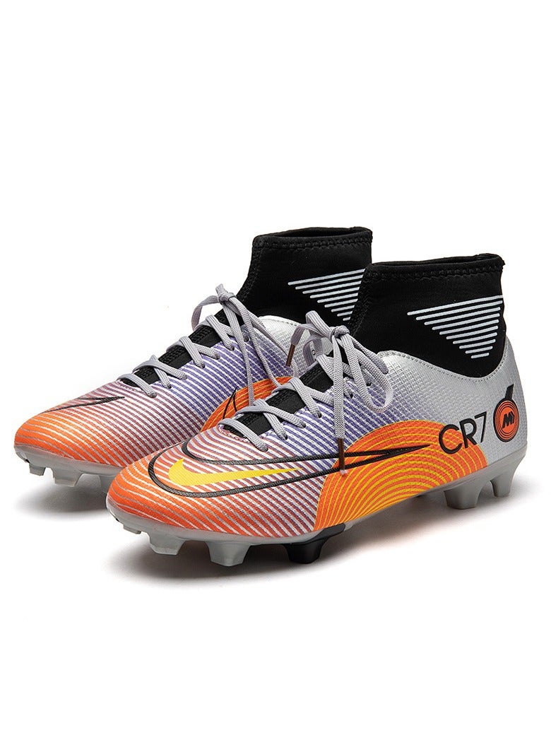 Men's football shoes, suitable for outdoor and indoor professional teenage boy football shoes, men's and women's universal football shoes. - Image 1