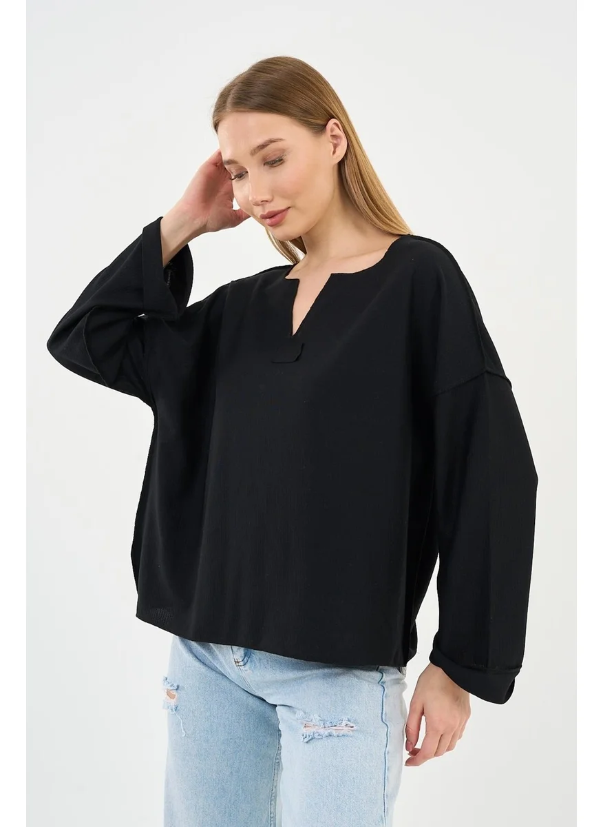 Alexander Gardi V Neck Loose Blouse (B21-5001)