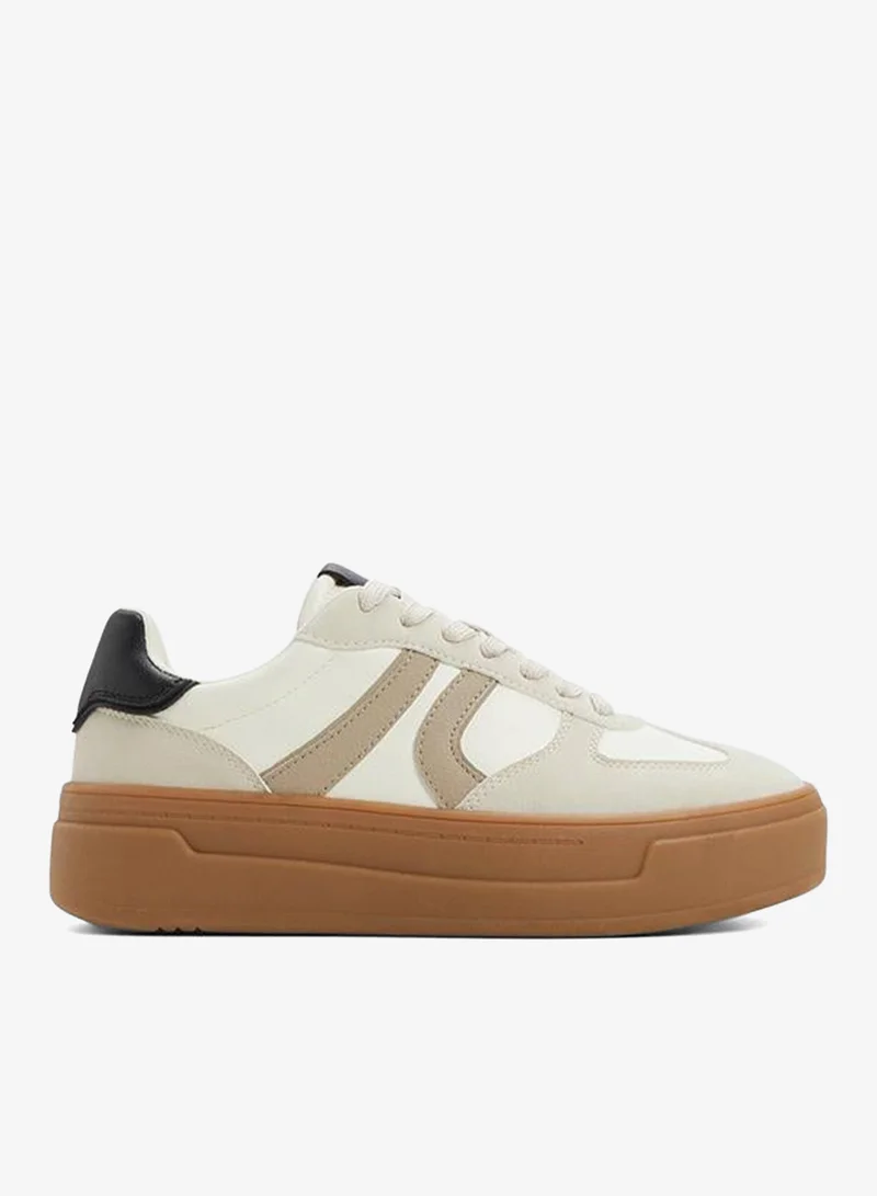 Darbie Ladies White Low Top Sneaker
