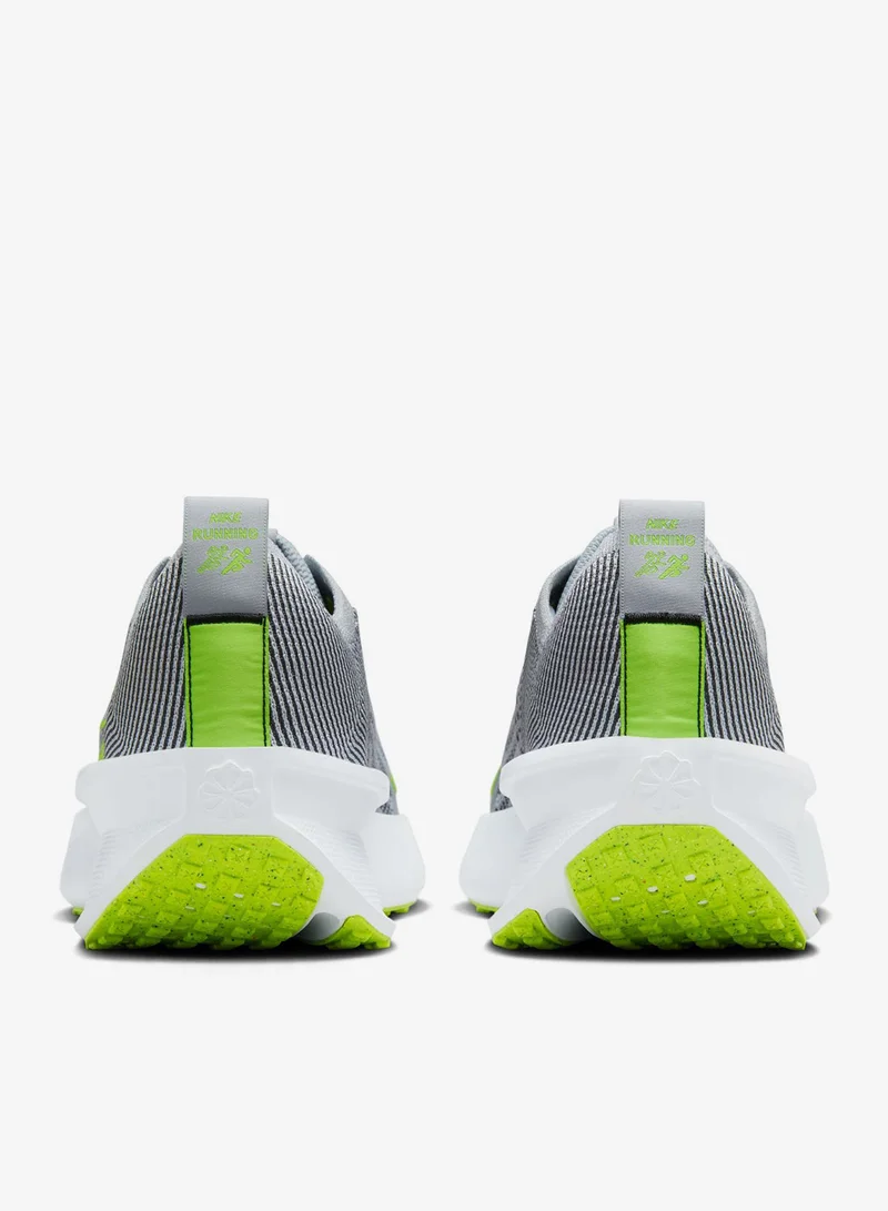 نايكي إنترآكت رن