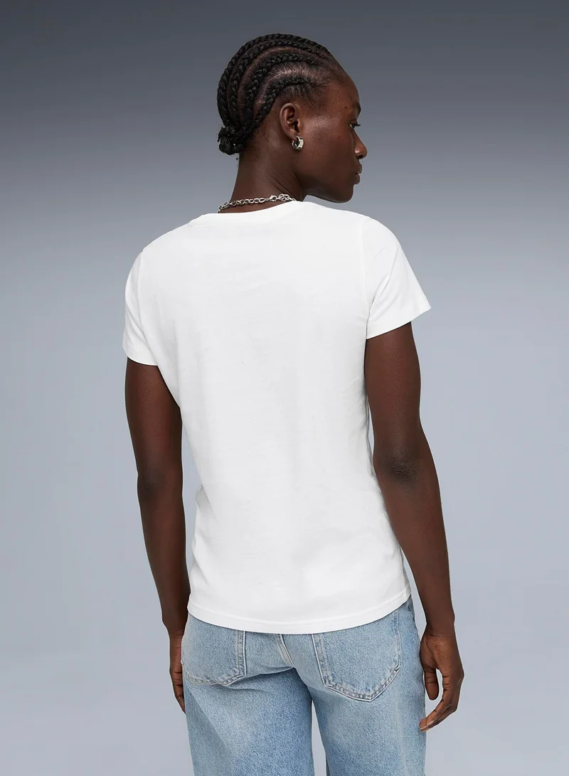 بوما تيشيرت قطة بنقوش زهور