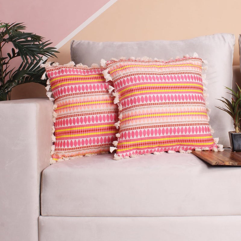 STITCHNEST أغطية وسائد هندسية وردية مجموعة من 2 - 16x16 بوصة | قماش منسوج مع خيوط | أغطية وسائد زخرفية للكنبة، السرير، غرفة المعيشة وديكور المنزل - Image 1