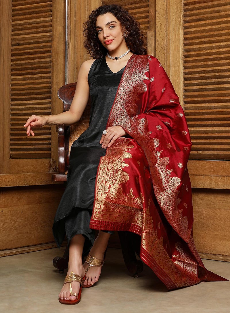  قصة Women's Onyx Black Contrast Lustre Kurta Set  - Image 1