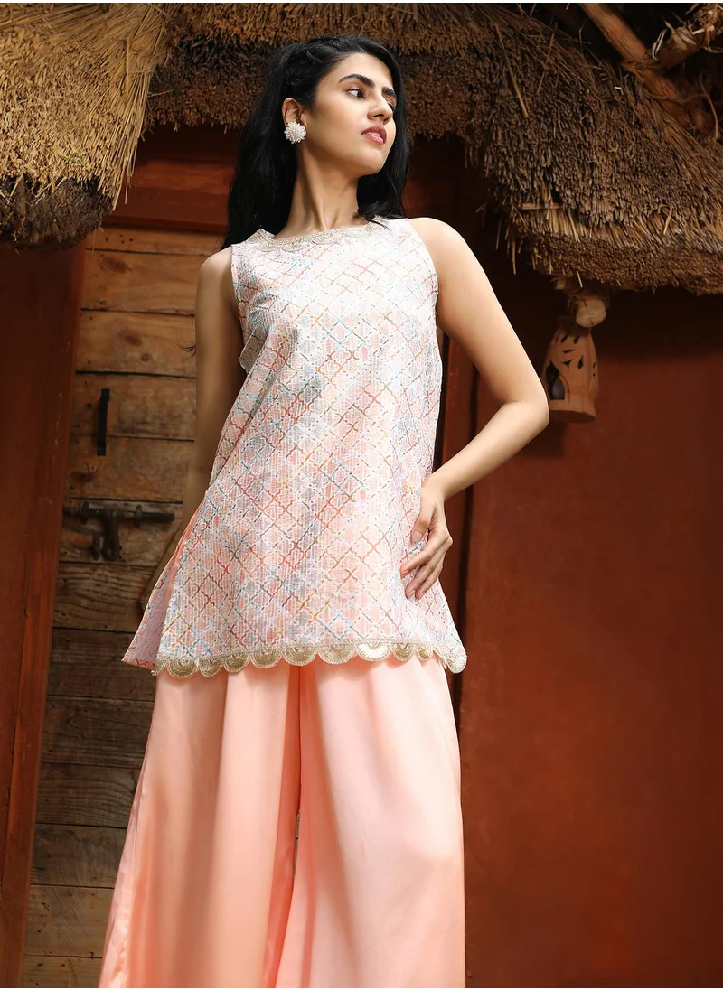  قصة Women's Peach Orange Geometric Kurti With Palazzo