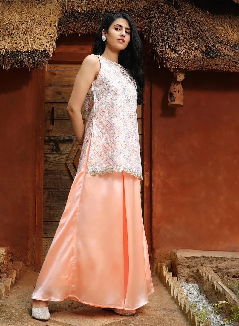  قصة Women's Peach Orange Geometric Kurti With Palazzo