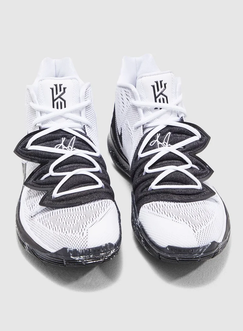 Nike Kyrie 5