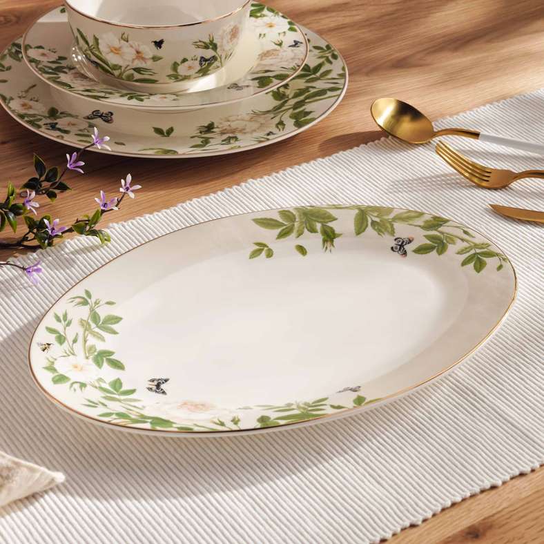 Pan Home طبق Oval حديقة الورد - أبيض أخضر