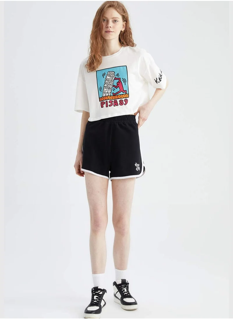 DeFacto Regular Fit Minimal Print Mini Short