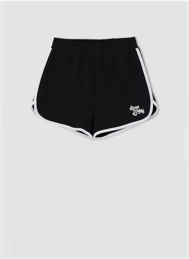 ديفاكتو Regular Fit Minimal Print Mini Short