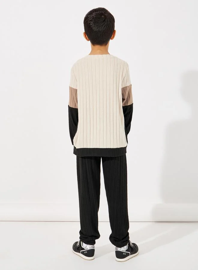 Styli Color Block Rib Knit Patch Detail Sweatshirt & Joggers Set