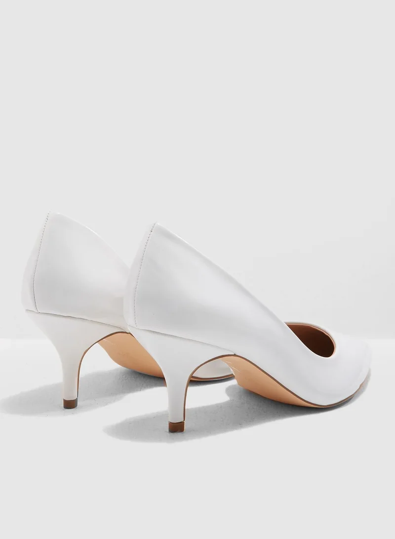 STEVE MADDEN Camelot Heel Pump