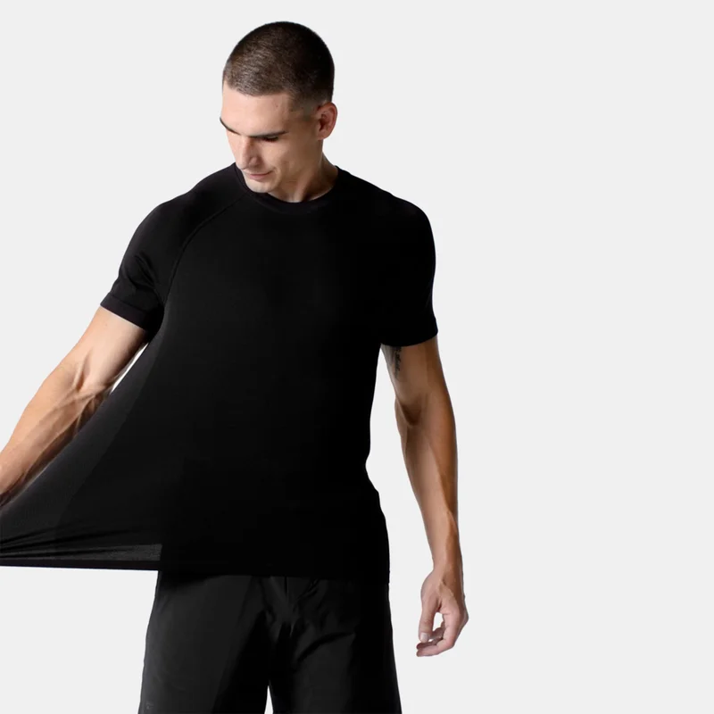 Fabletics Grey Men's The Training Day T-Shirt for Men | Best Price UAE