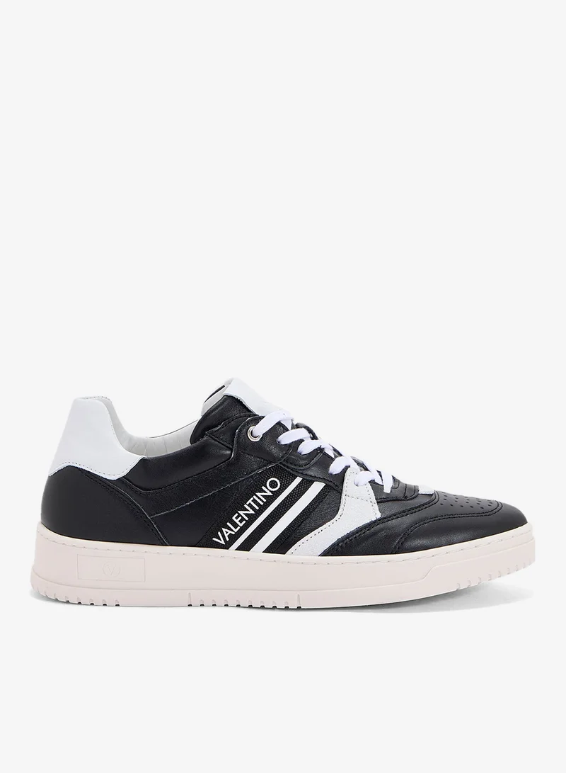 Sneaker Lace-Up