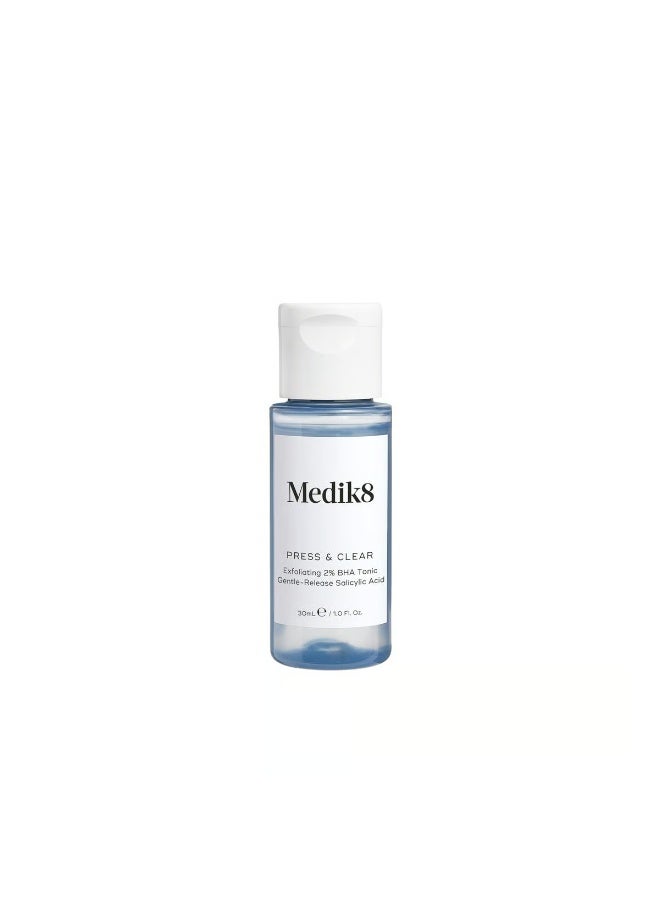 ميديك8 تونر Medik8 Press & Clear المقشر بتركيز 2% من حمض BHA (سعة 30 مل) - Image 3