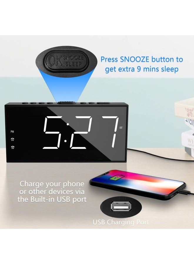 PPLEE ساعة منبه لغرفة النوم 2 منبهات صوت عالي شاشة LED كبيرة قابلة للتوصيل بسيطة أساسية ساعة رقمية مع منفذ شحن USB حجم صوت قابل للتعديل خافتة وظيفة الغفوة للنائمين العميقين الأطفال كبار السن المنزل المكتب - Image 3