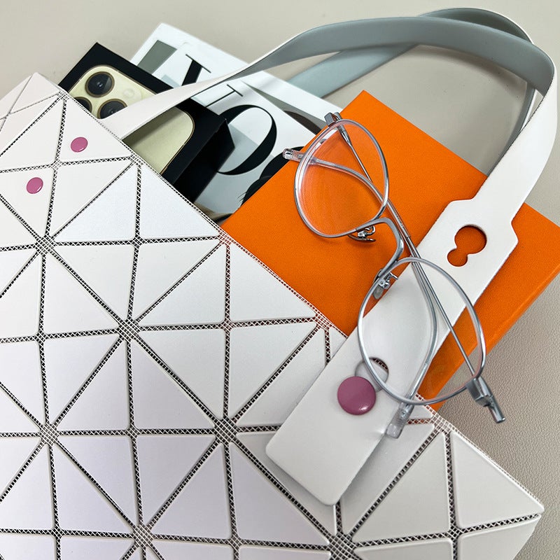 Japanese Style Quilted Handbag, Limited Edition In March, Studded Matte Large-Capacity Versatile Shoulder Tote Bag - Image 4