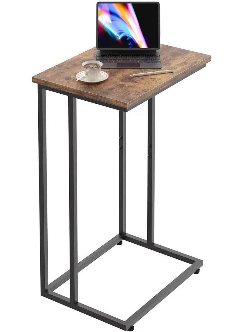 طاولة جانبية حرف C واسعة للأريكة والسرير، طاولة لابتوب ستايل صناعي بلون خشبي رستيك، مزودة بأقدام قابلة للتعديل، طاولة سناك صغيرة لغرفة المعيشة والنوم، مثالية للعمل من المنزل وتوفير المساحة - Image 1