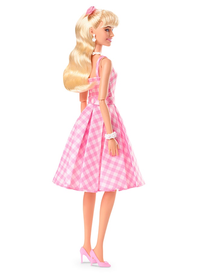 Barbie The Movie Doll, Margot Robbie as Barbie, Collectible Doll Wearing Pink and White Gingham Dress with Daisy Chain Necklace  - Image 5