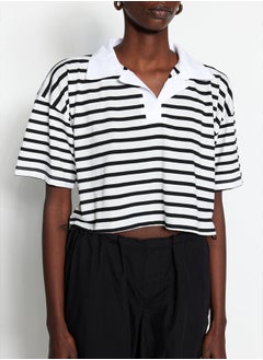 trendyol Black Striped Relaxed/Wide, relaxed fit Crop Polo Neck Knitted T-Shirt TWOSS23TS00026  - Image 4
