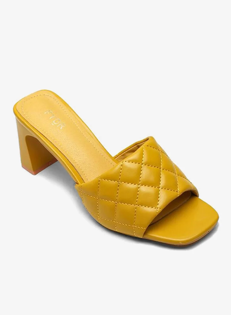 فايور Geometric Quilted Mule CMJ 11