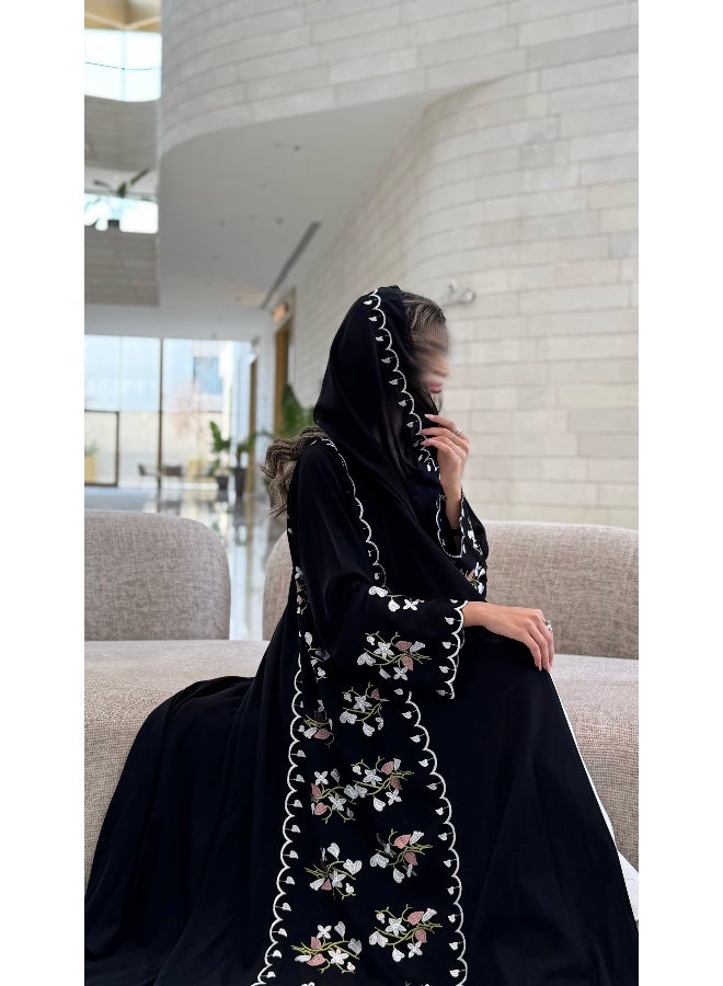 آية MW1604 عباية سوداء بتطريز ورود على الجوانب - Image 5