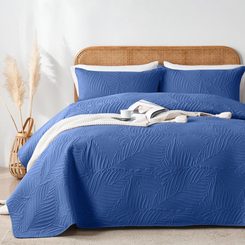 OARAGE Twin Quilt Bedding Set Soft Lightweight Dark Blue Bedspread with Leaf Pattern Ultrasonic Microfiber Bed Coverlet for All Season (1 Quilt 1 Sham) - Image 1